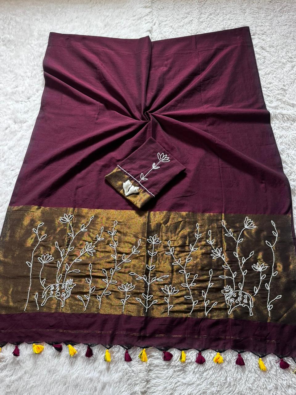 Pure Loom Cotton Cut Dana Saree Set
