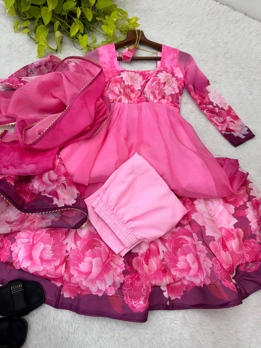 Beautifull PInk Color Taby Silk With Digital Print Work Gown
