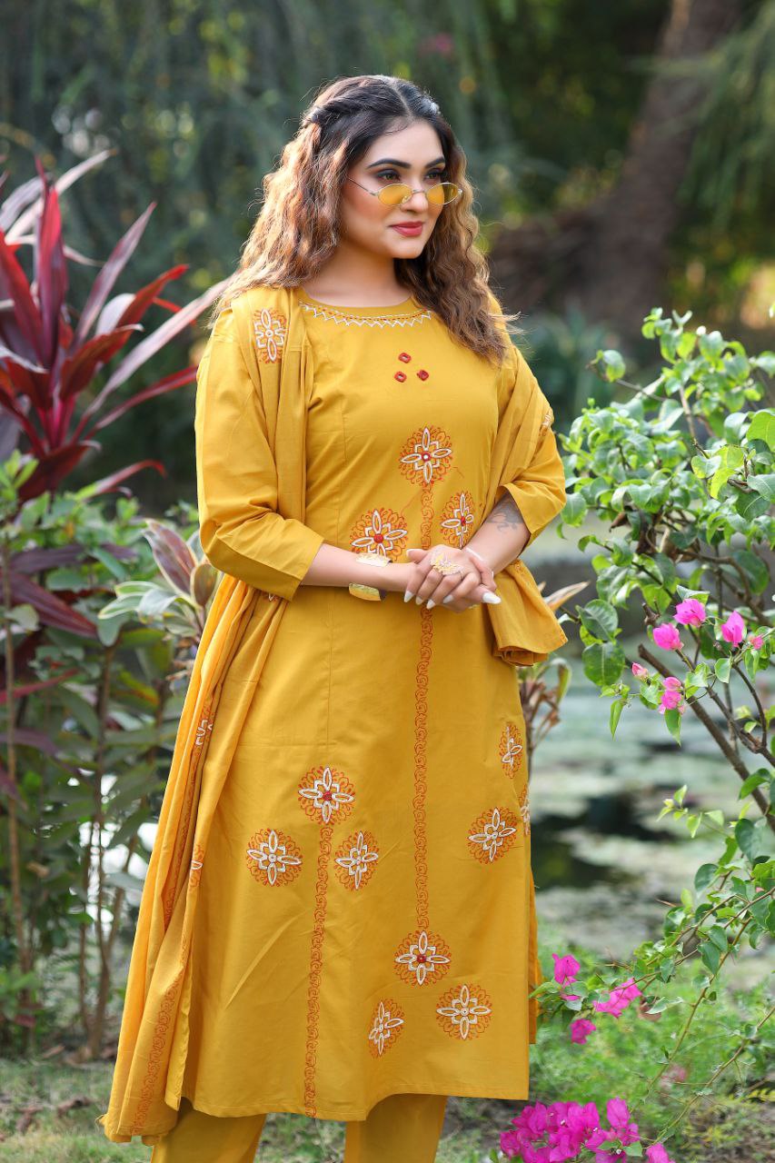 Beautiful Pure Cotton Suit With Real Mirror Hand Work