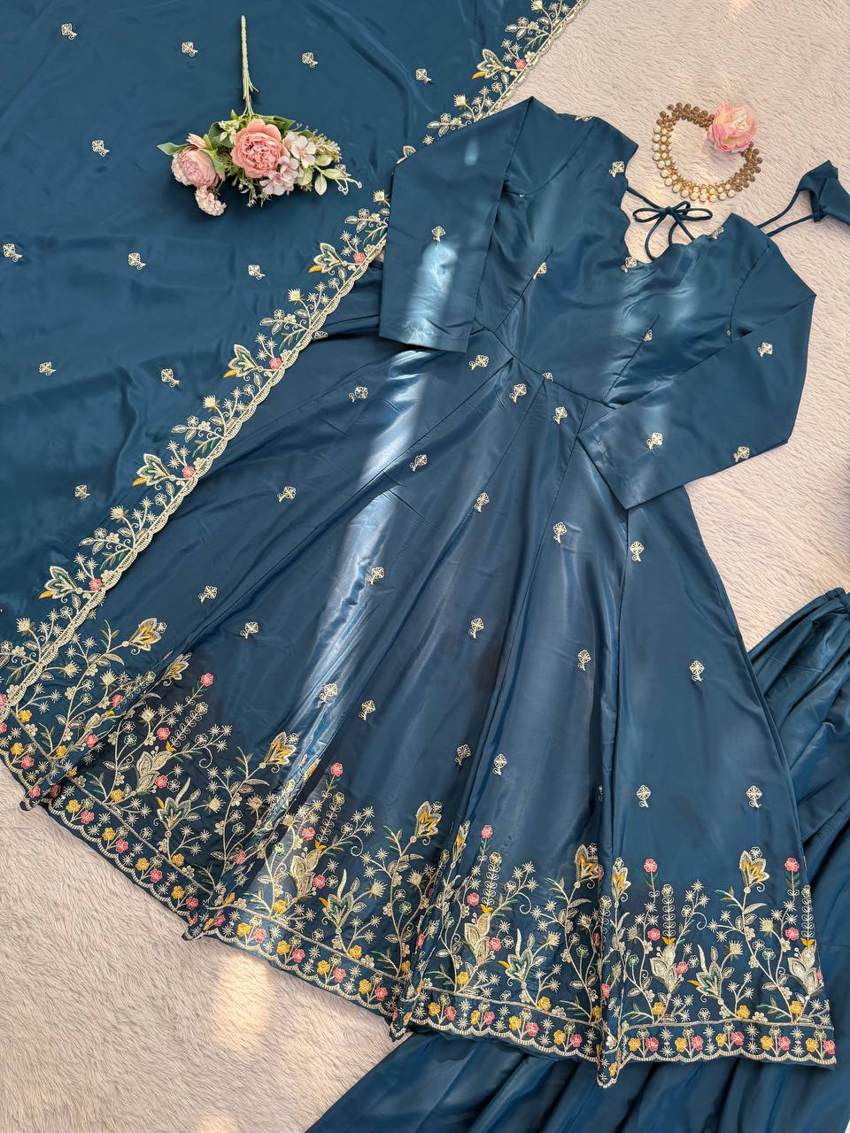 Natural Beautifull Crep Silk With Thread And Sequience Work Anarkali