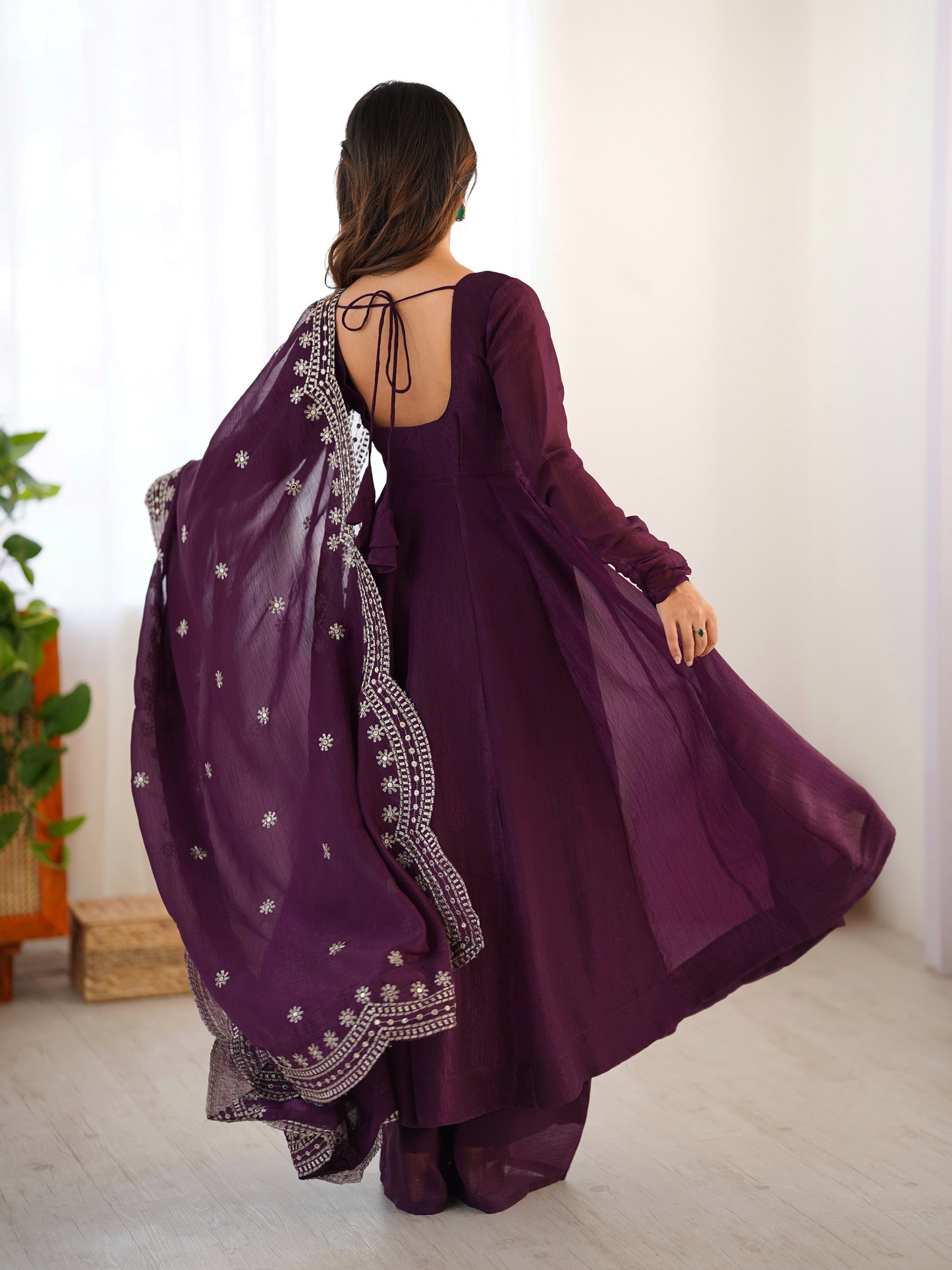 MOST TRENDING WOMEN'S SPECIAL WEDDING WEAR GOWN PLAZZO IN FANDY SILK
