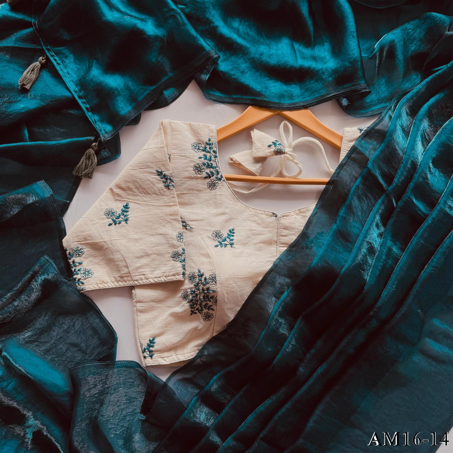 Space Silk With Silky Latkan Khadi Work Saree