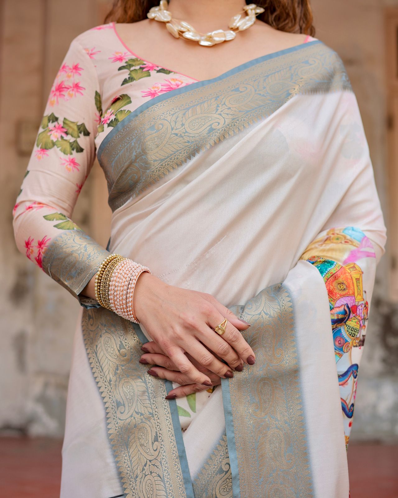 Breautifull White Color Digital Print Work Saree
