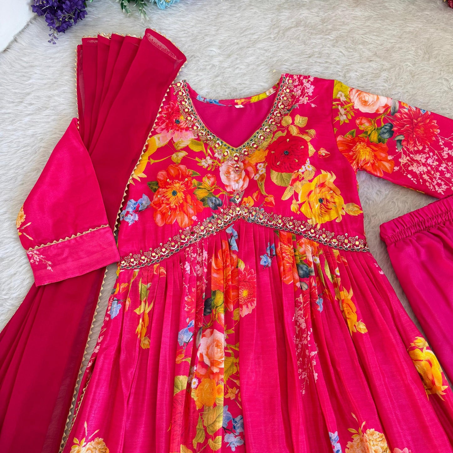 Chinon Soft Neck Pattern Hand Work, Alia cut Gown