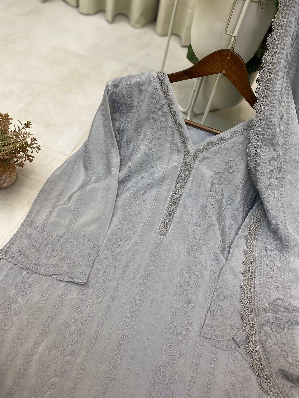 SUMMER SALE CHINON WITH COTTON THREAD WORK KURTA PANT