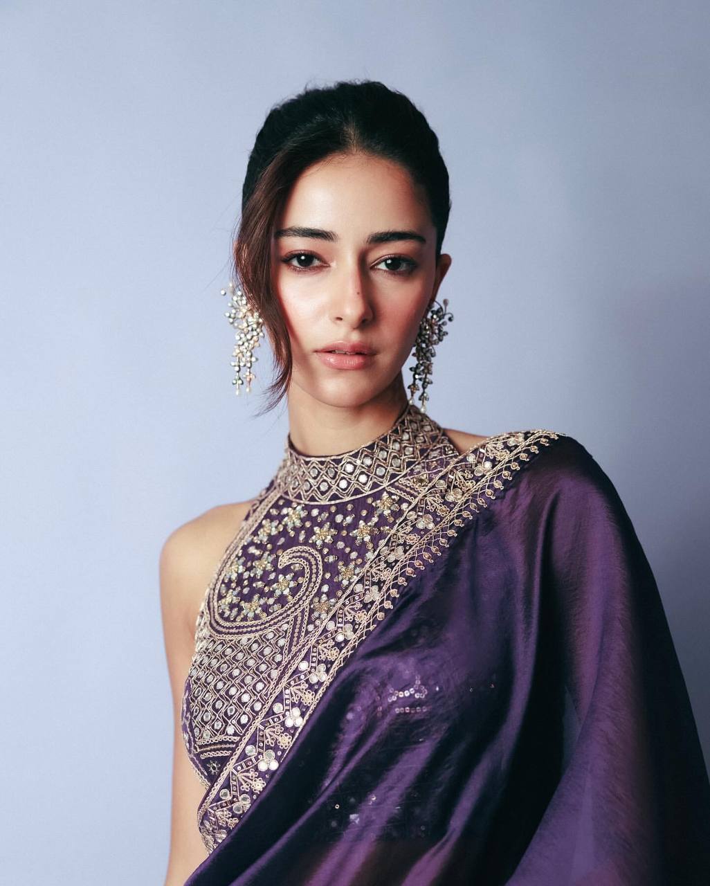 New Wear Jimmy Chuu Thead And Sequence Work Saree