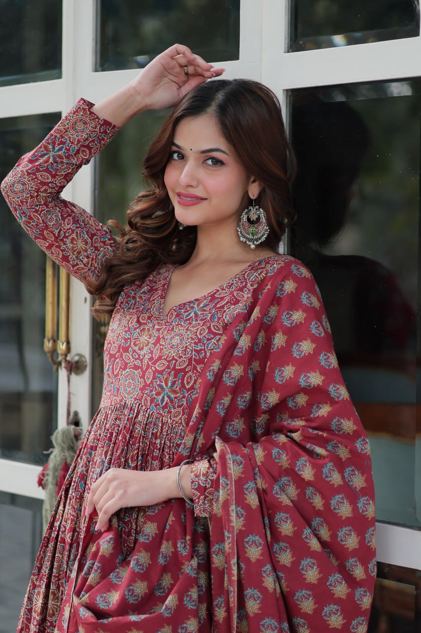 PURE COTTON BEAUTIFULL GOWN