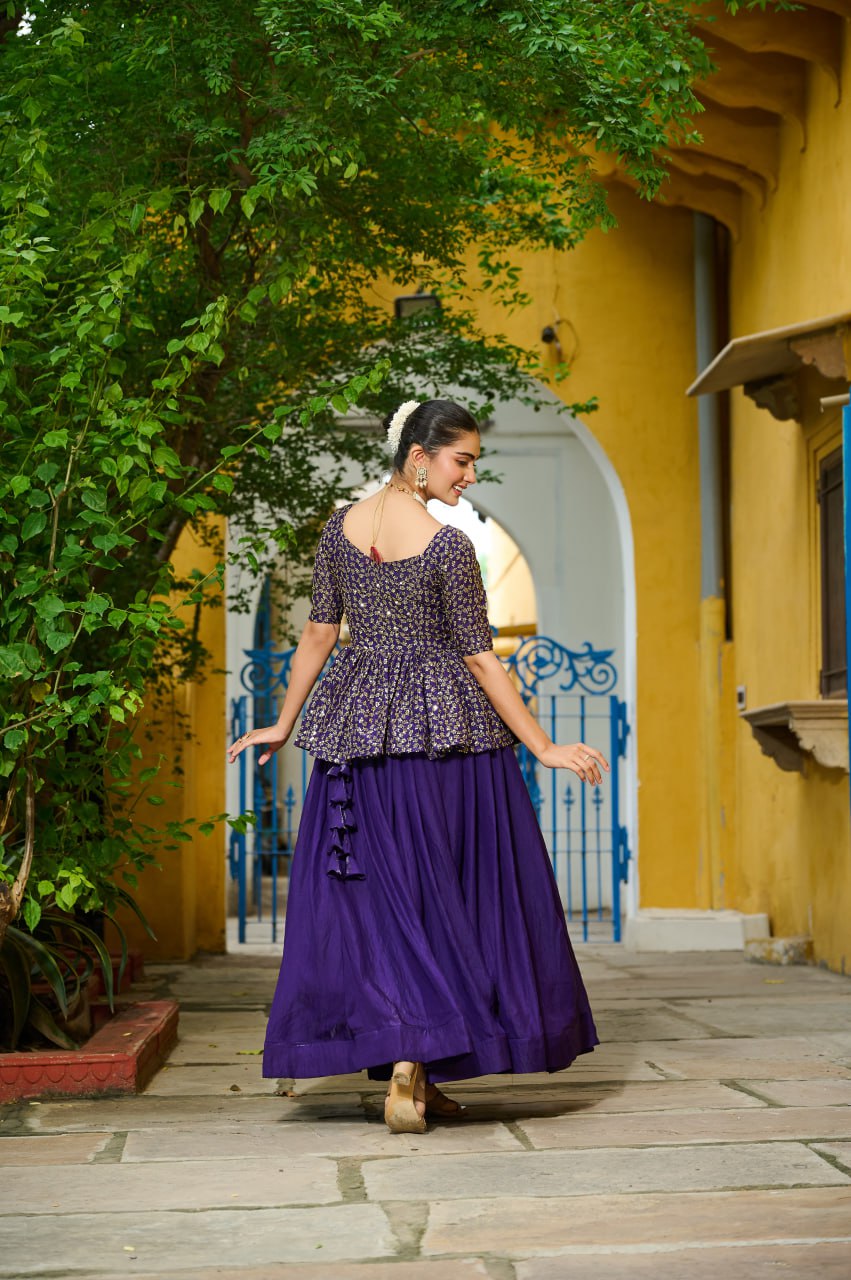 Fendy Fabric With Plain Work Lehenga