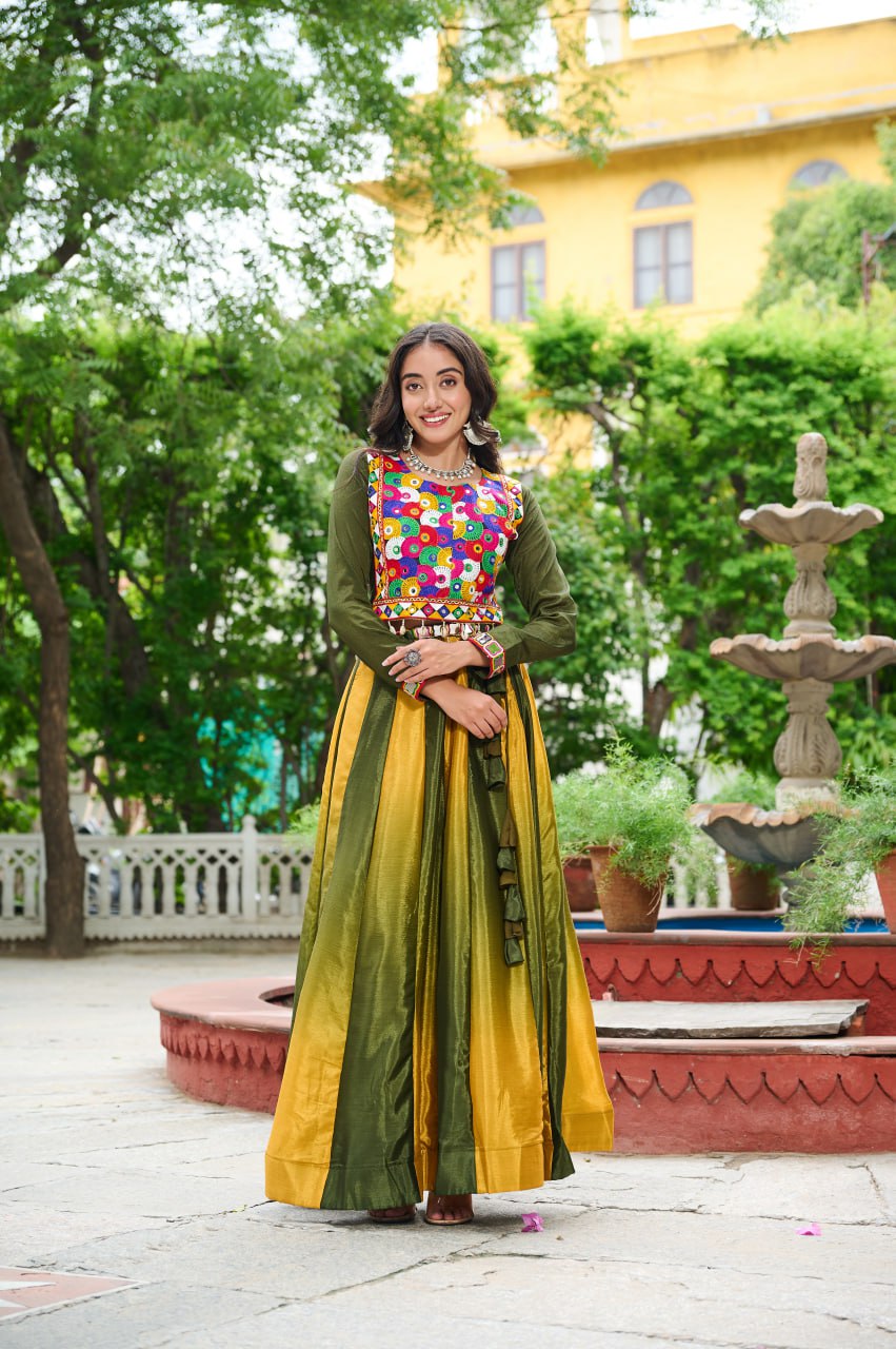 Navratri Special Kutchi Work Lehenga Set