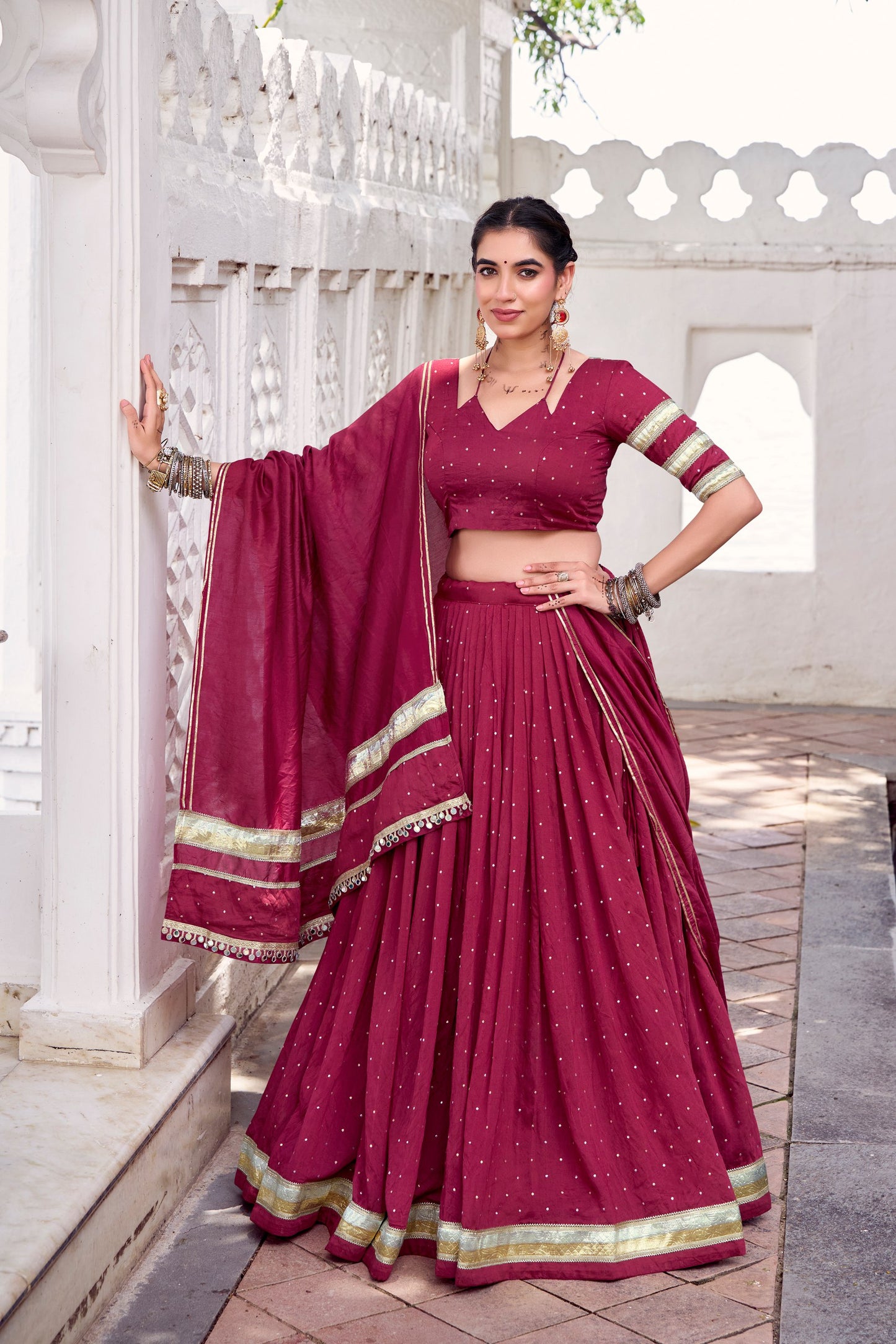 ELEGANT TRADITIONAL ETHNIC WEAR FOR WOMEN CHANDERI ZARI WEAVING LEHENGA CHOLI