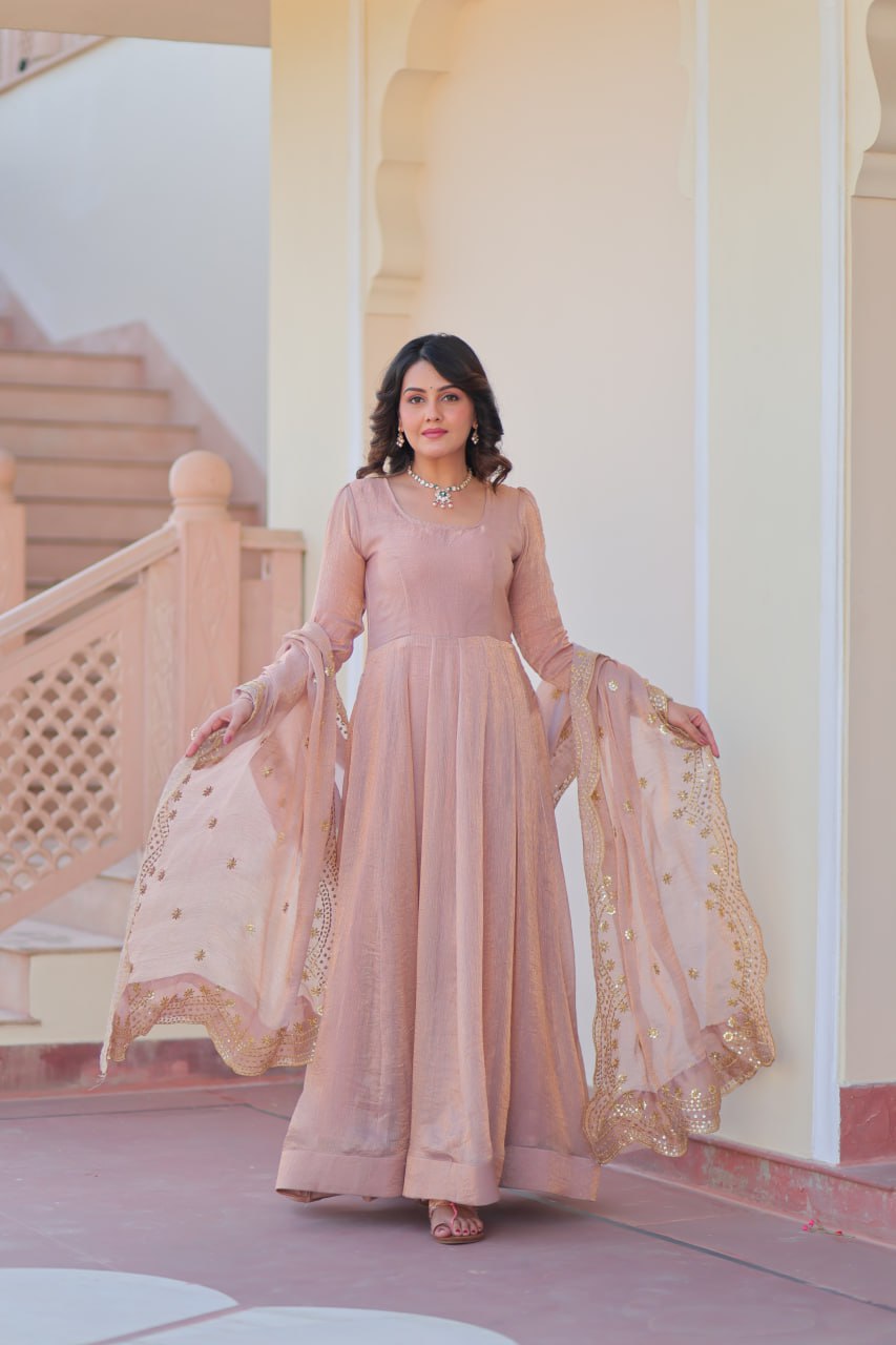 TRENDING VIRAL FANDY CHIFFON SILK GOWN