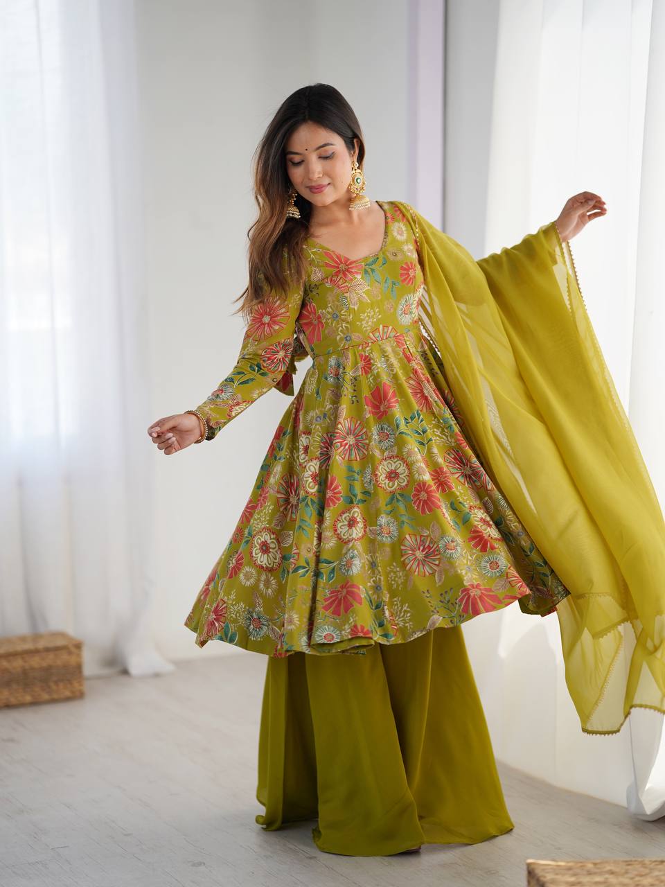 Pure Soft Romaqnsilk Chanderi With Digital Print Work With Padded, Side Zipper KediyaKurti Plazzo