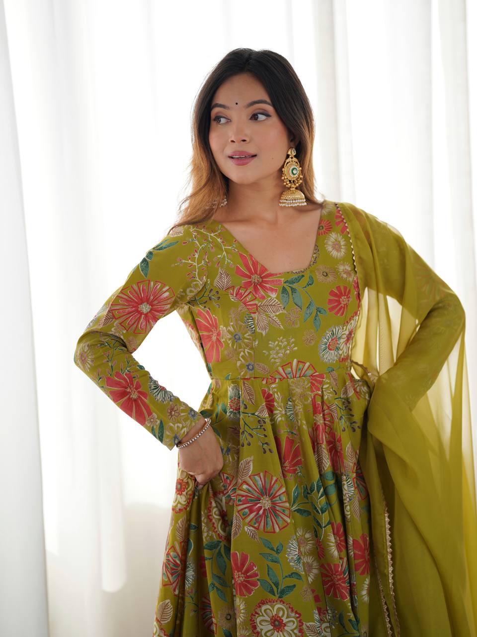 Pure Soft Romaqnsilk Chanderi With Digital Print Work With Padded, Side Zipper KediyaKurti Plazzo