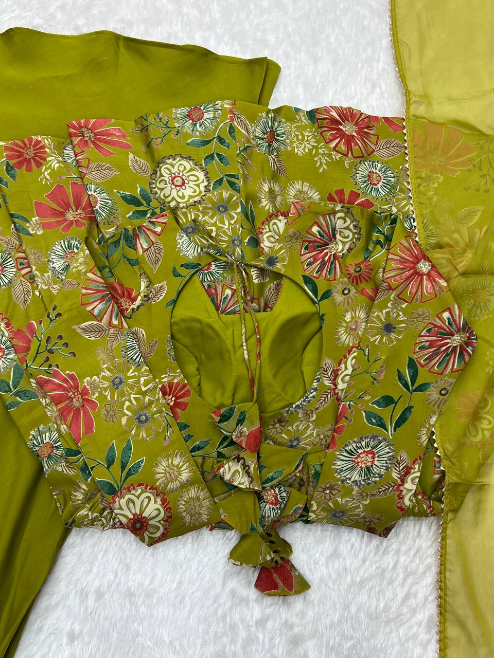 Pure Soft Romaqnsilk Chanderi With Digital Print Work With Padded, Side Zipper KediyaKurti Plazzo