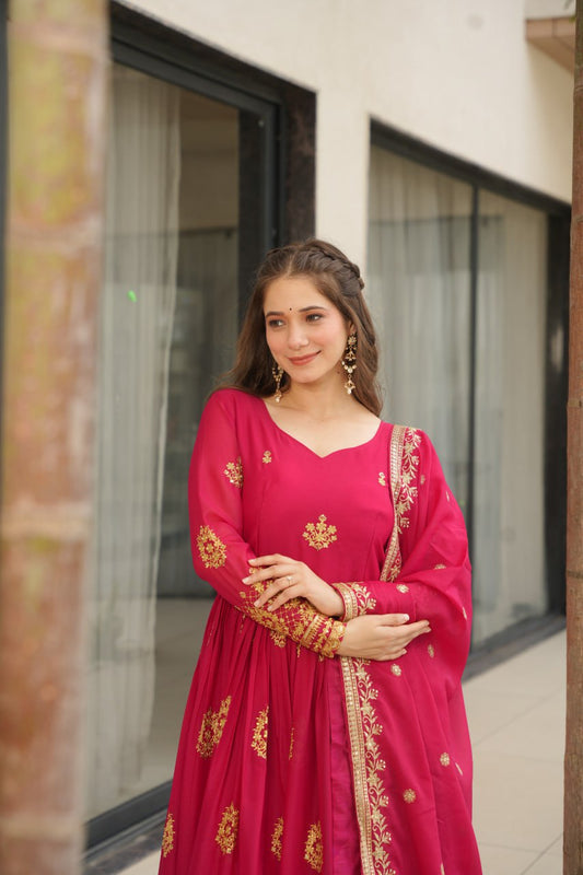 Star Georgette Full Sleeves Zari Embroidery Work Gown