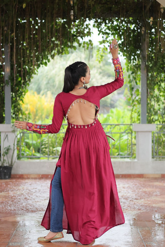 Navaratri Special Faux Georgette Leheriya Print Work Kurti