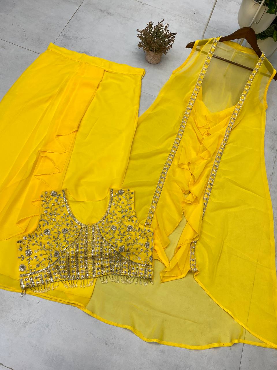BEAUTIFUL WOMEN'S WEAR TRENDING DHOTI SHRUG SET WITH BEADS SEQUENCE WORK
