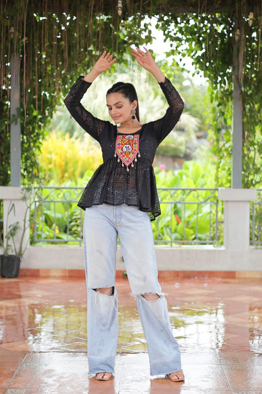 Navratri Specal Georgette Schffi Kutchi Patch Work Top