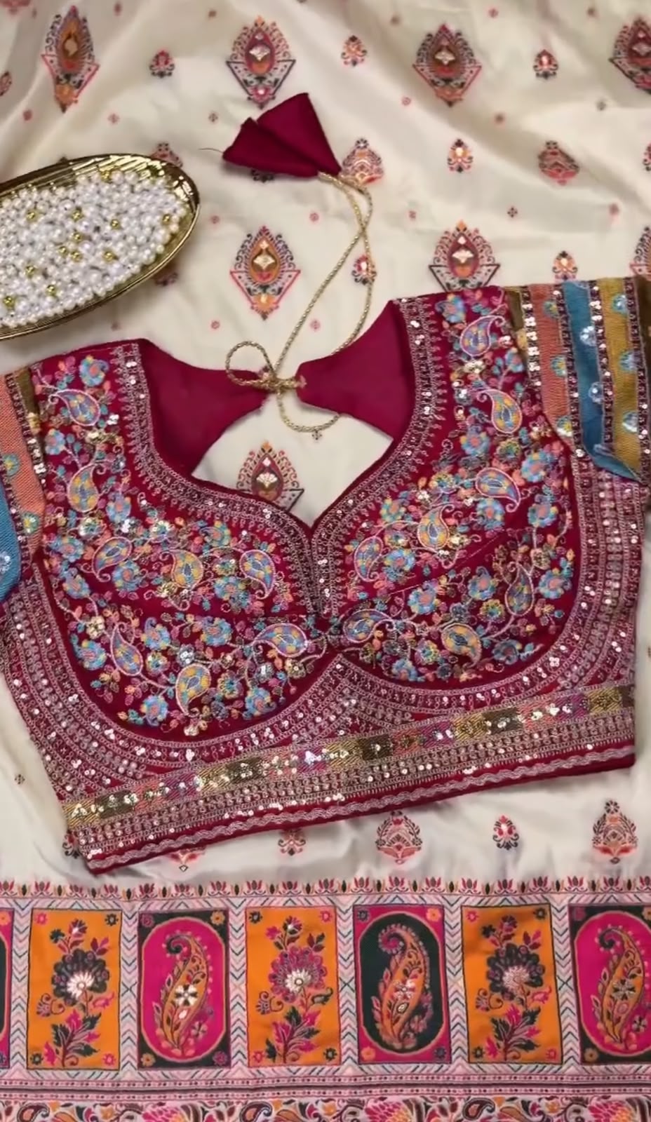 Beautiful Soft Rich Pure Pashmina Silk With Multicolour Thread Weaving Work Saree