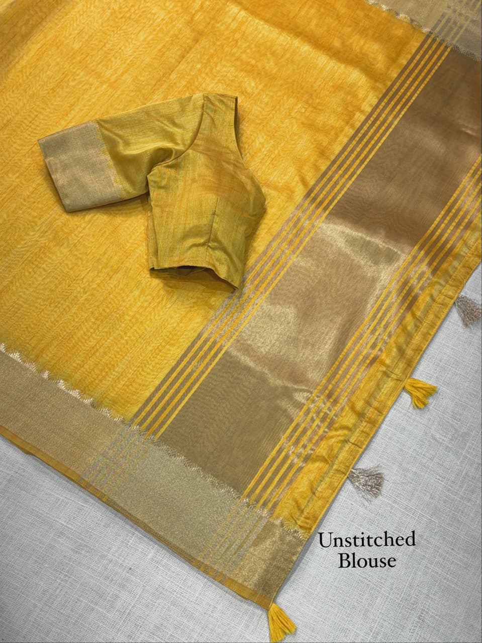 Beautiful Soft Rich Assam Silk With Zari Jacquard Weaving Work Saree