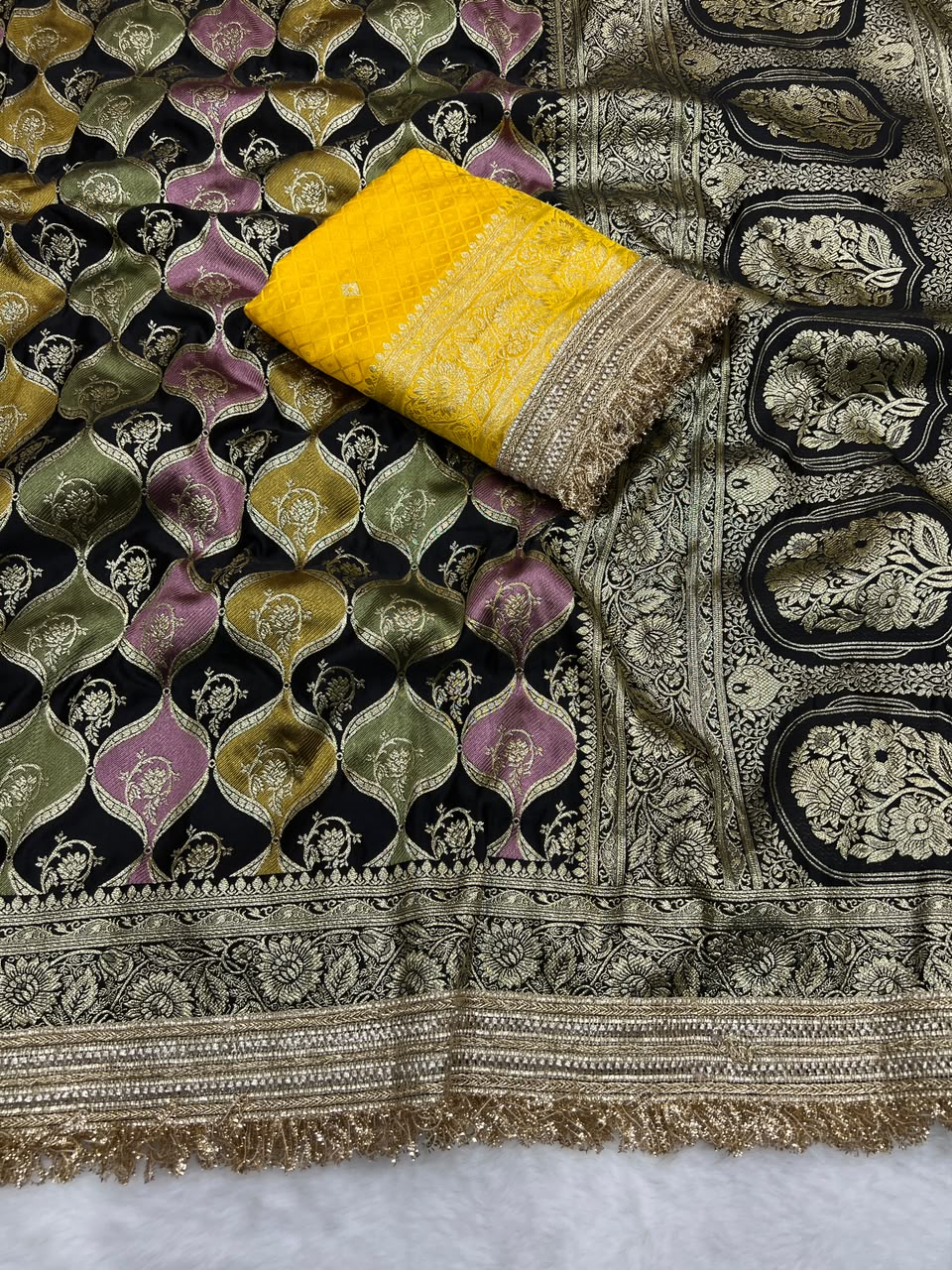 Heavy Satin Silk Banarasi Zari Weaving Saree Set