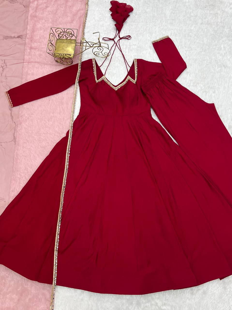 Red Color Romasilk With Fancy Lace Pettern Work Anarkali