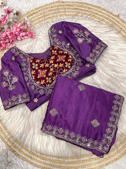 Natural Chinnon Silk With Sequience Work Saree