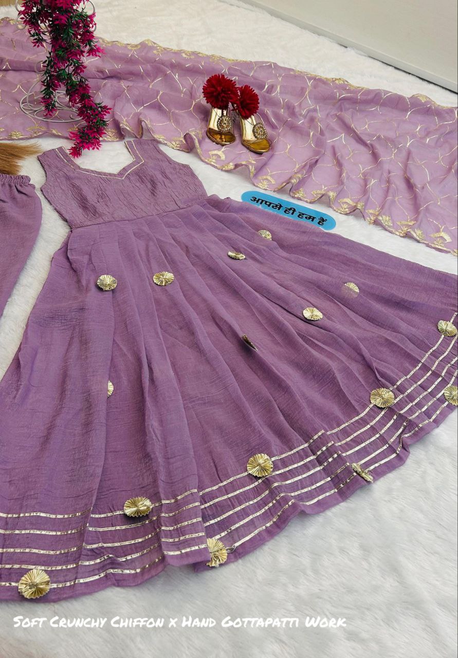 Beautifull Crunchy Chiffon Wth Beautifull Hand Work Anarakli