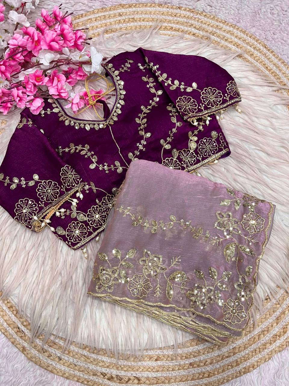 Beautifull Chiffon Two Ton With Sequience Work Saree