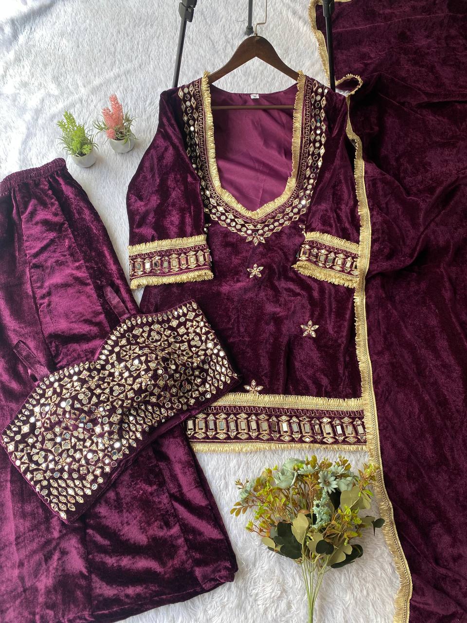 Beautifull Velvet With Real Mirror Work Top Plazzo