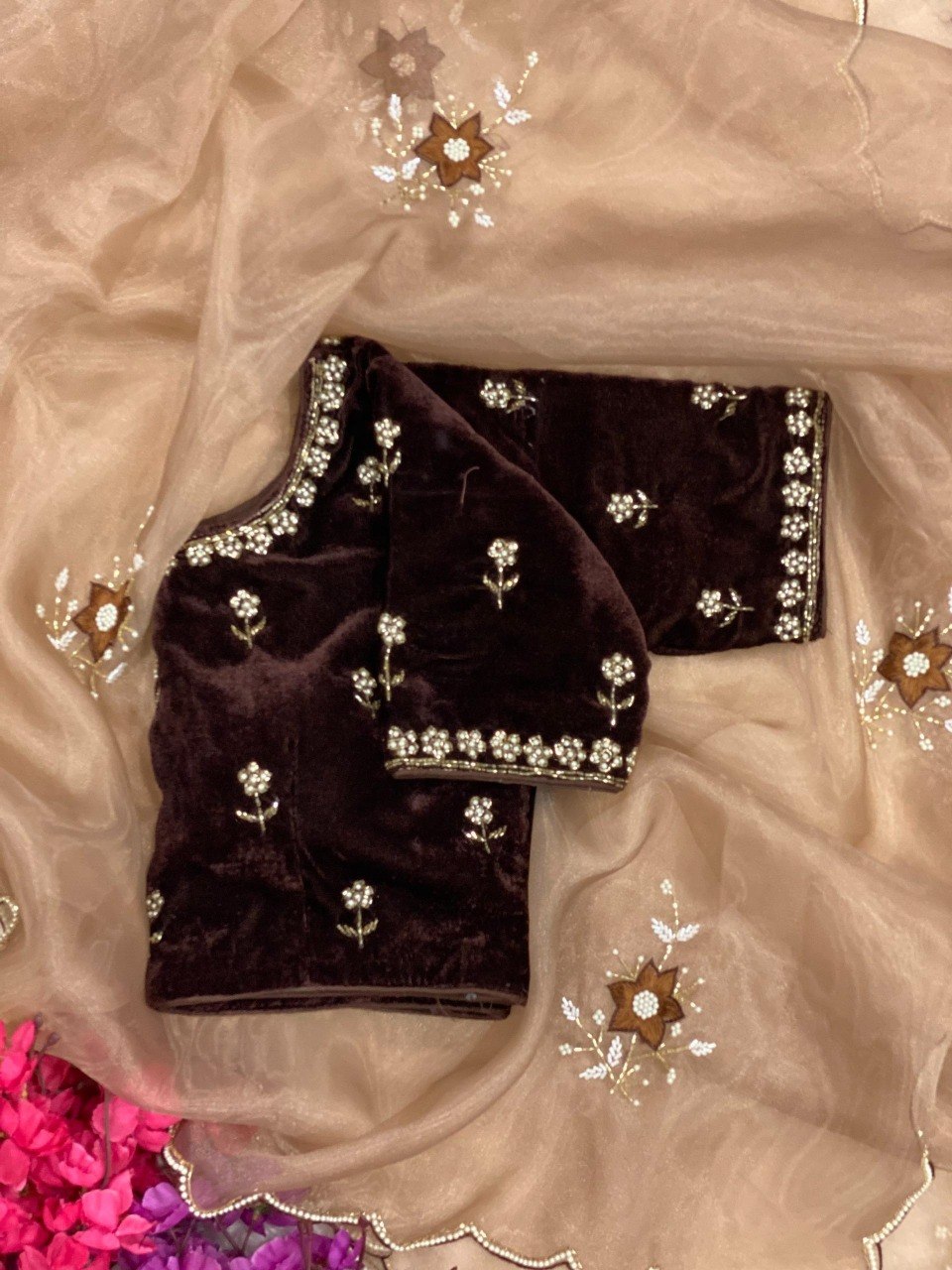 Designer Light Organza With Moti Cutdana Border & Heavy Handwork Saree