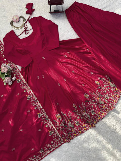 Natural Beautifull Crep Silk With Thread And Sequience Work Anarkali