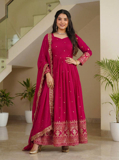 Blooming Vichitra Silk Emboidery Sequence Design Work Crap Silk Top Pent