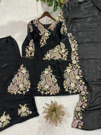 Beautiful Elegant Rich Look Fendy Sequence Embroidery Work Top Pant