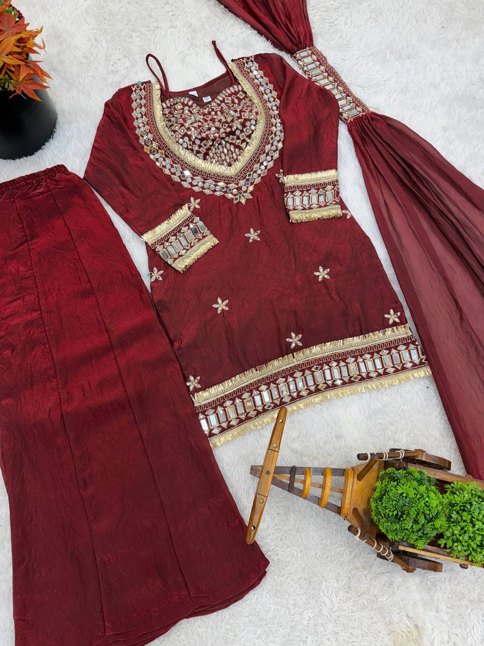Beautifull Fendy Silk With Real Mirror Work Top Plazzo