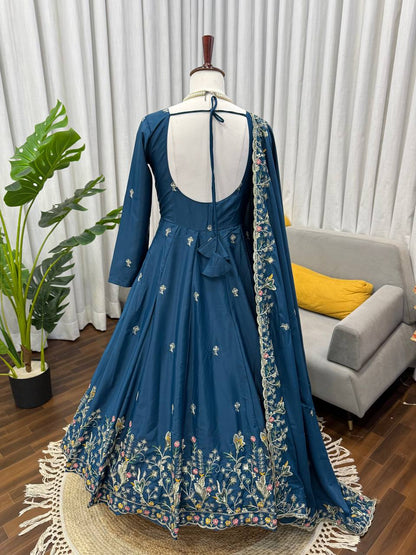 Natural Beautifull Crep Silk With Thread And Sequience Work Anarkali