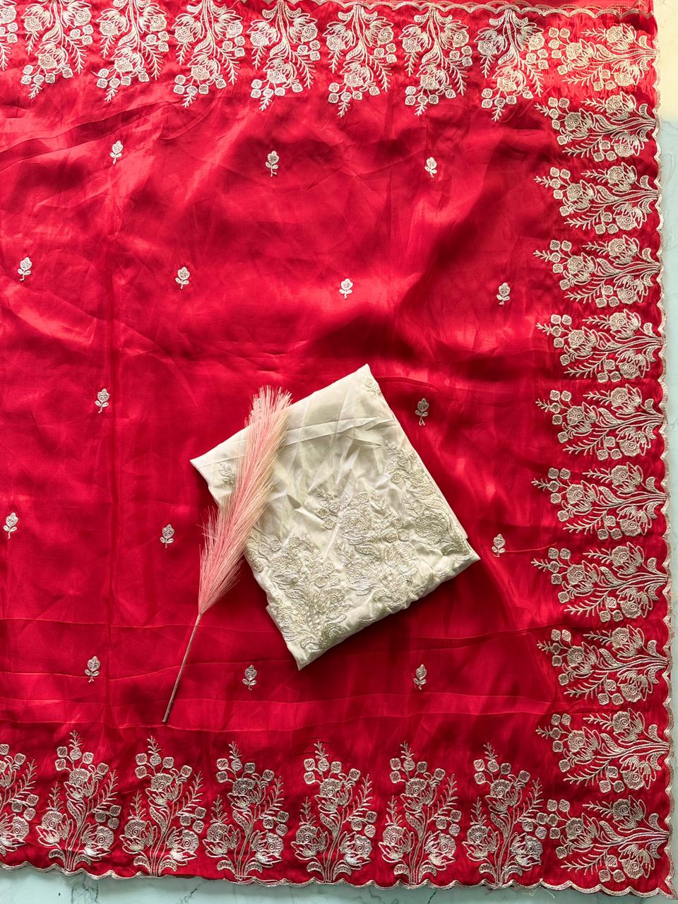 Beautifull Premoim HO Silk With Codding Work Saree