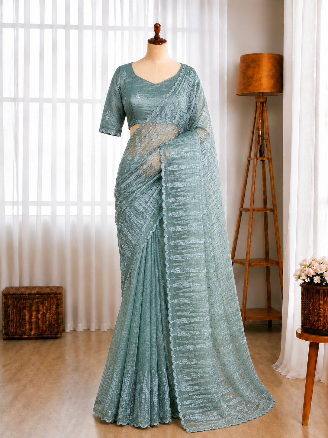 Muscut Silk Turkish Organza Thread Sequins Embroidery Work Saree