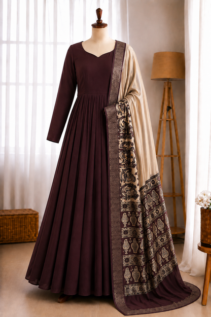 Blooming Vichithra Silk Kalamkari Dupatta Gown