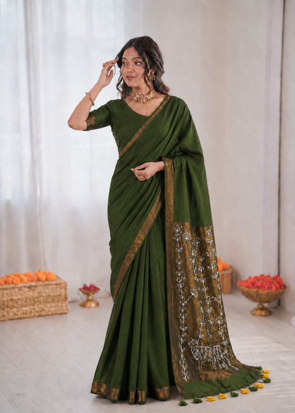 Pure Loom Cotton Cut Dana Saree Set