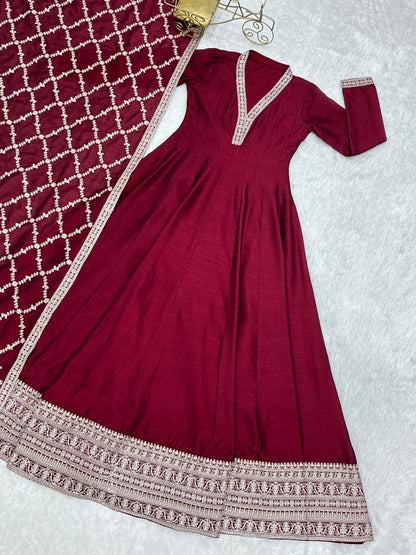 Beautifull Blooming Vichitra Silk With Fancy Lace Work Anarakali