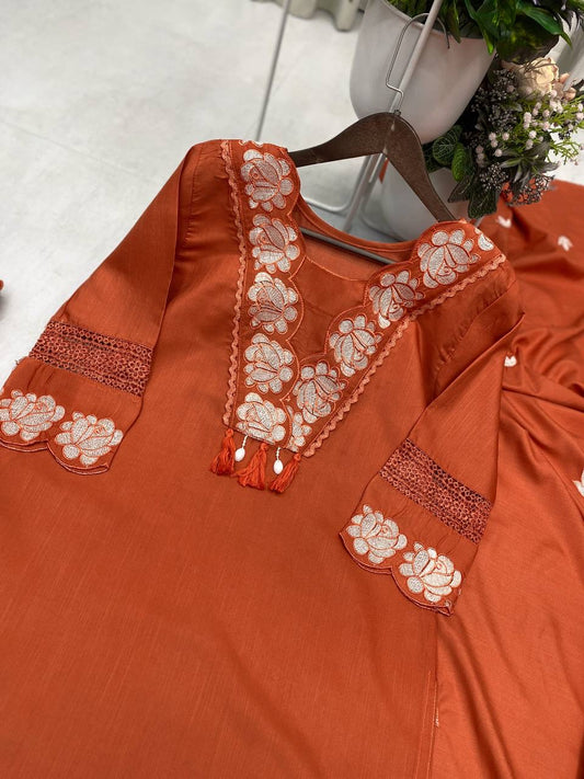 DESIGNER REYON SLUB COTTON TOP PANT SET WITH FLOWER WORK