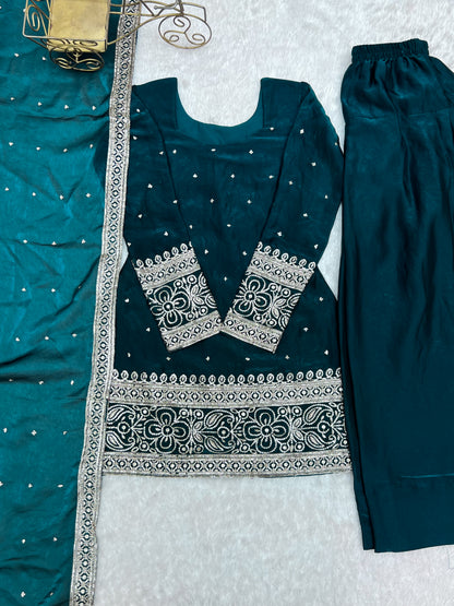 Beautifull Fendy Silk With Embroidery Sequience Work kurta Farshi