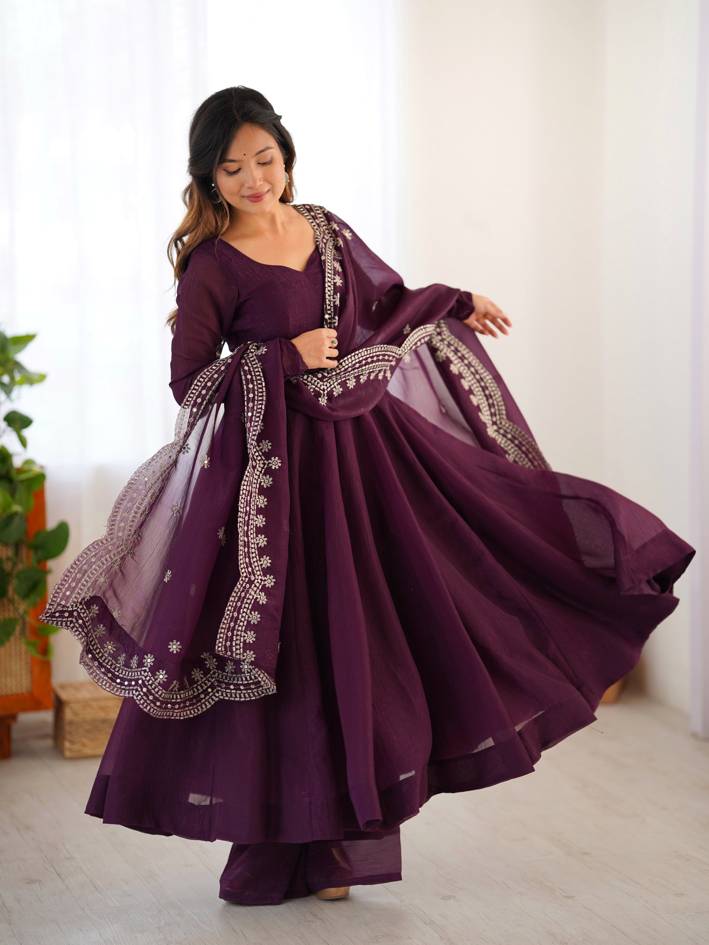 MOST TRENDING WOMEN'S SPECIAL WEDDING WEAR GOWN PLAZZO IN FANDY SILK