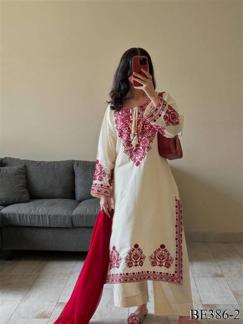 White Color Roamn Silk With Embroiery Work Top Pent