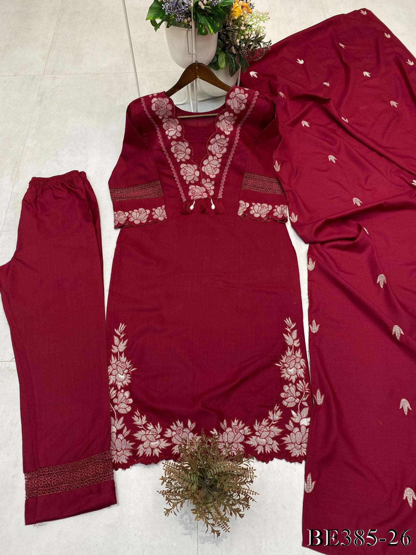 DESIGNER REYON SLUB COTTON TOP PANT SET WITH FLOWER WORK
