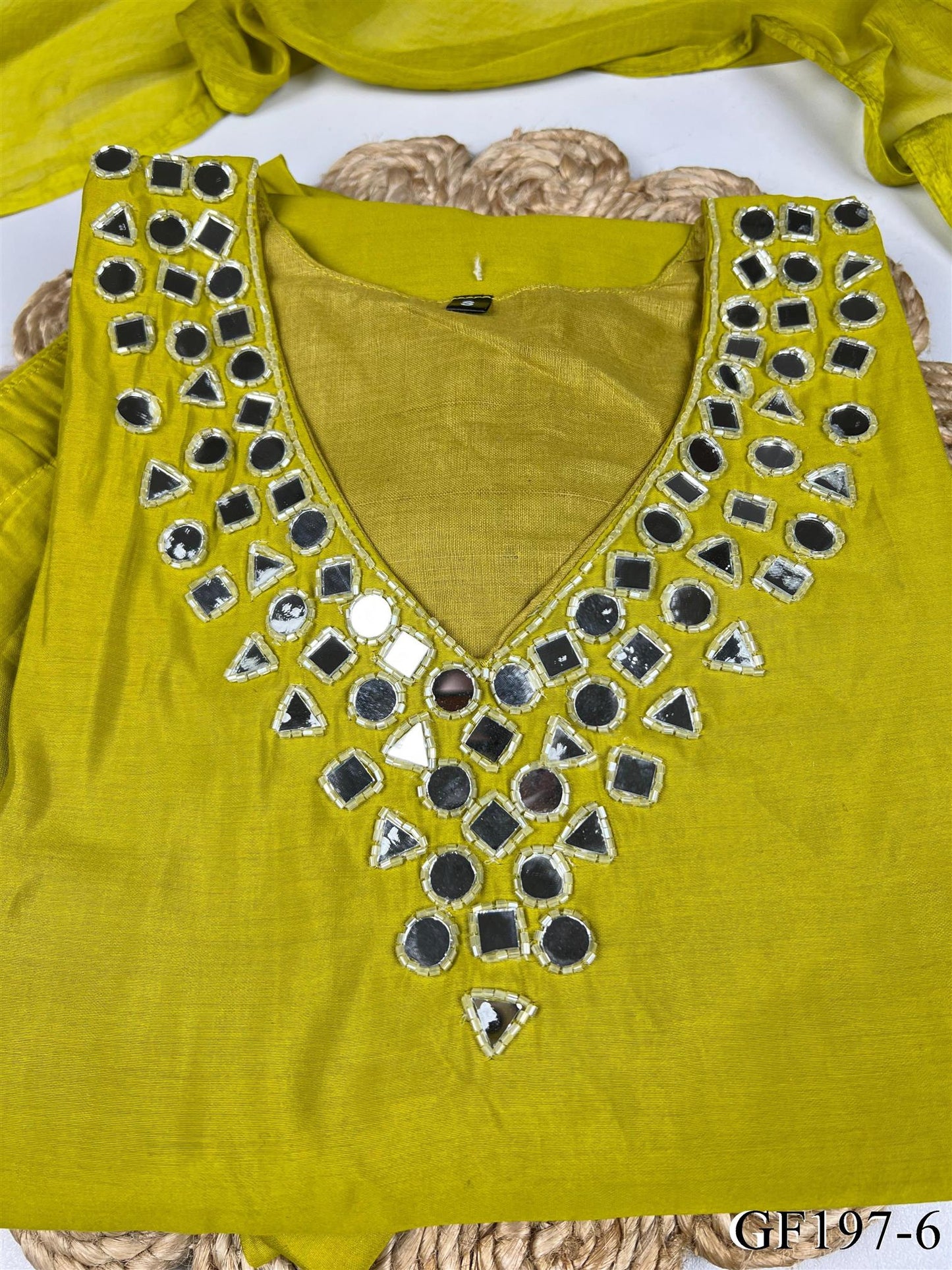 Pista Color Premium Roman Silk Real Mirror Work Top Pent