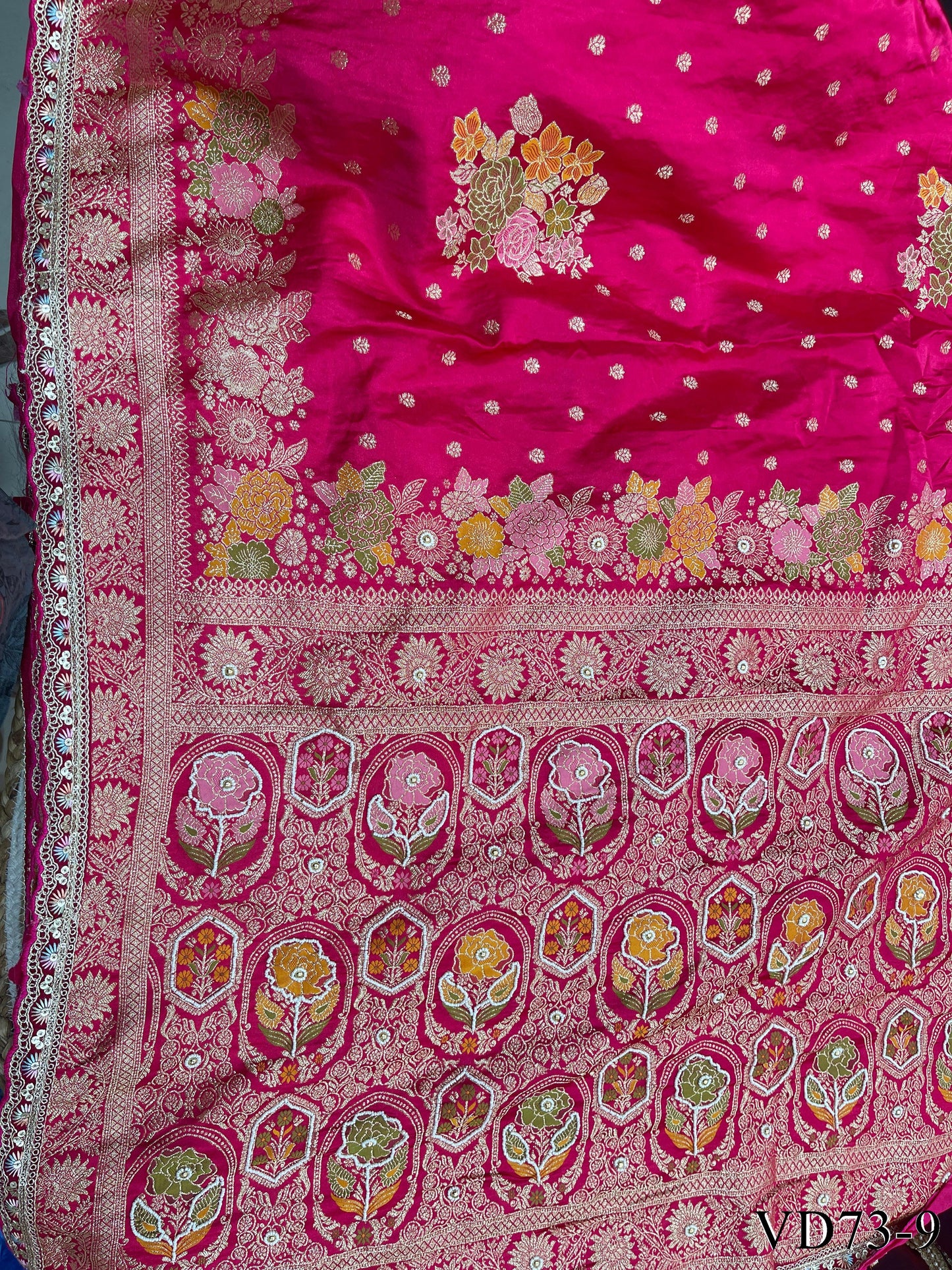 Beautiful Soft HO Silk Weaving Jacquard Embroidery Work Saree