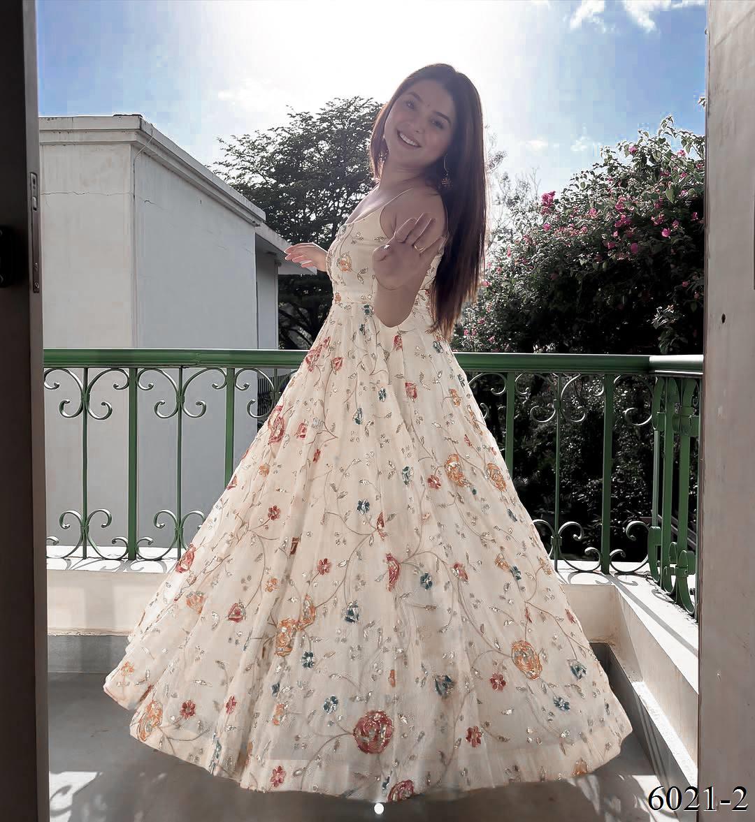 Beautifull Faux Georgette Thread With Sequience Work Anarkali Set