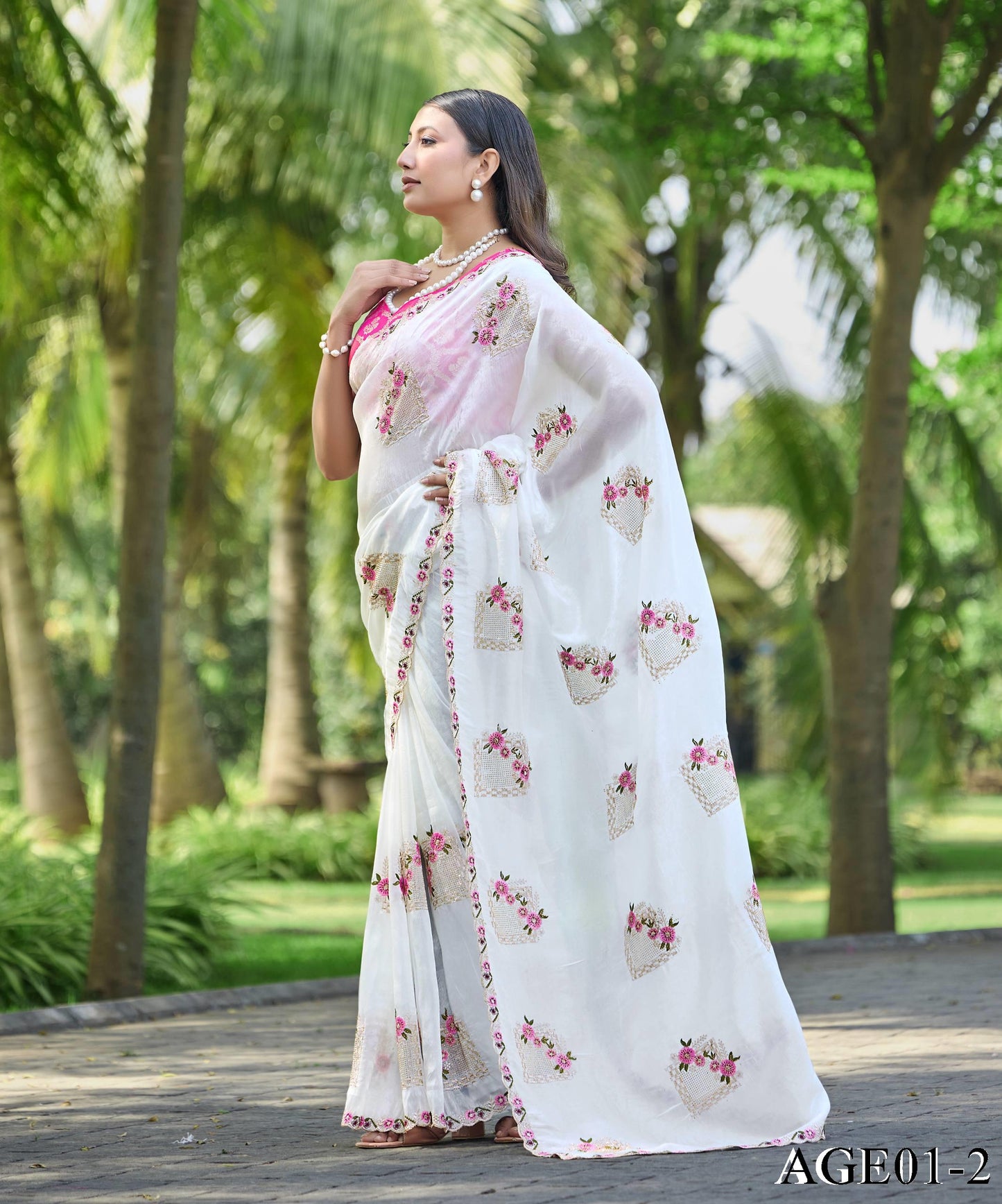 Beautifull Paper Silk With Floral Embroidery Work Saree
